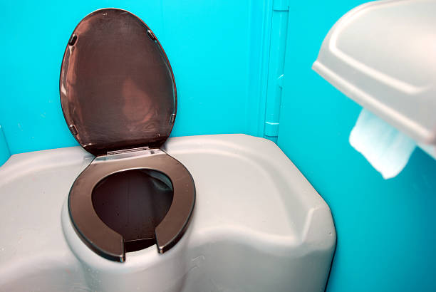Best Construction site porta potty rental  in Savoy, IL