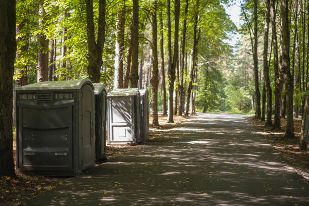 Best Wedding porta potty rental  in Savoy, IL